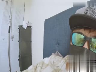 国产原创-女友越来越骚了一摸下面就要喷水嘴里还一直含着我的鸡巴